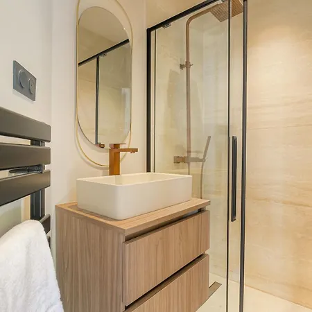 Apartment Joli T2 Bien Equipe Et Lumineux,
